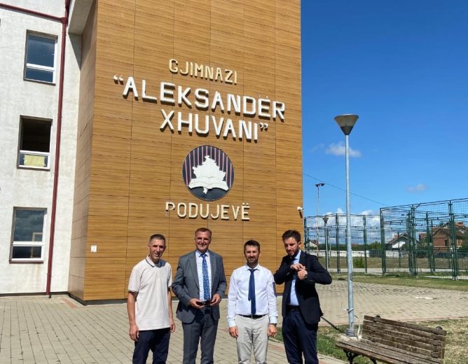 APC continues its series of dialogues with youth – today with students in Podujevo
