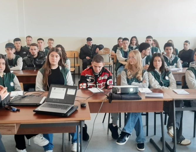 Gjimnazistët e Ferizajt në fokus të edukimit për ndershmëri, integritet dhe shoqëri pa korrupsion