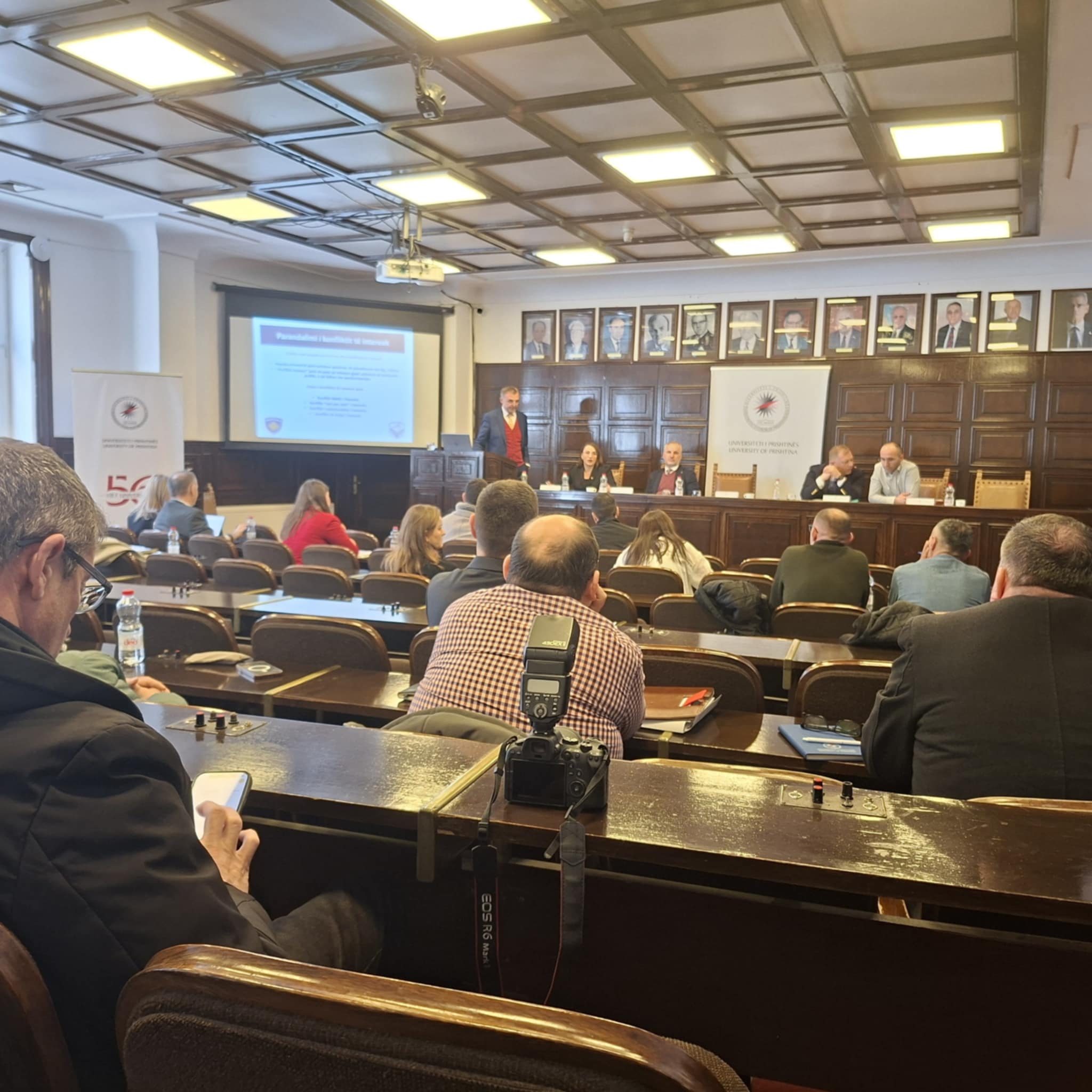 APK zhvilloi sesion informues në Universitetin e Prishtinës për rastet e konfliktit të interesit